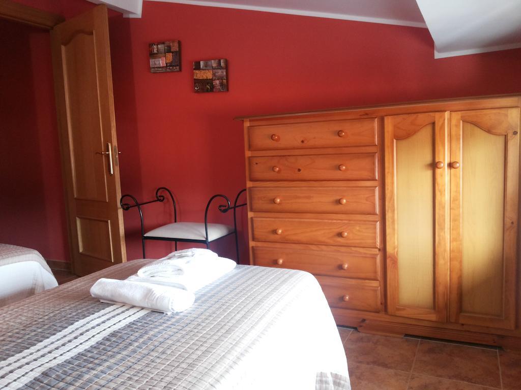 Hotel Casa Mariví Niembro Habitación foto