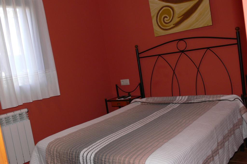 Hotel Casa Mariví Niembro Habitación foto